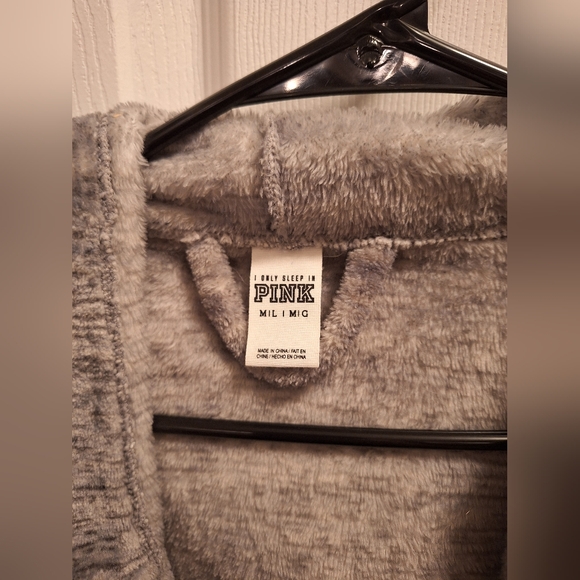 Victoria's Secret PINK robe heathered grey size M/L like new sequins bling - Picture 2 of 4